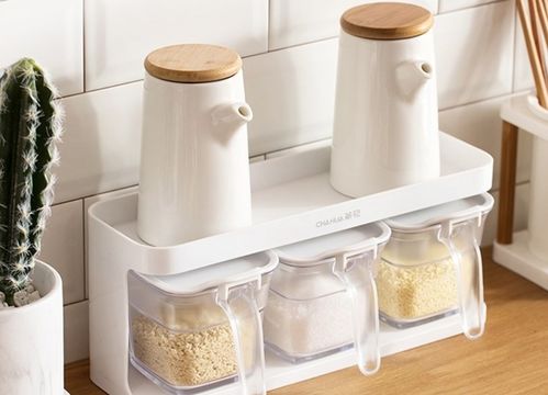 實體百貨融入互聯(lián)網(wǎng) 貴港百貨重塑新零售模式，彰顯日用百貨產(chǎn)業(yè)新實力